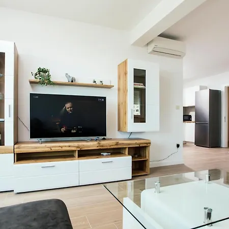 Apartman Magdalena Apartment *