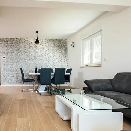 Apartman Magdalena * Makarska